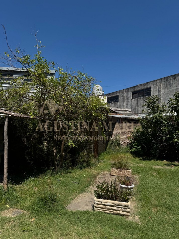 Venta Casa 4 ambientes Grand Bourg