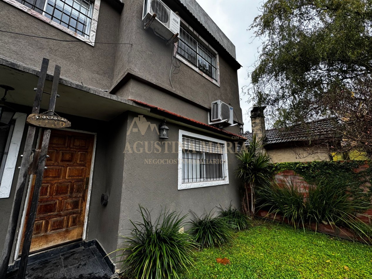 VENTA CASA 4 AMBIENTES MUÑIZ