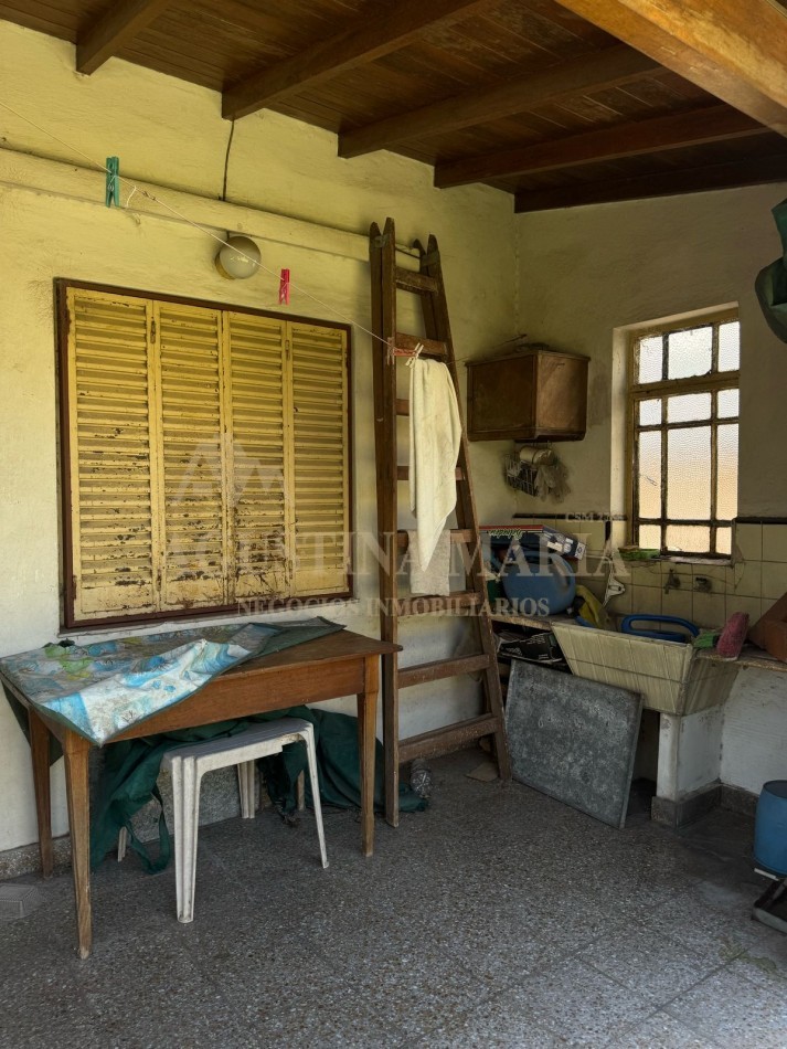 Venta Casa 4 ambientes Grand Bourg