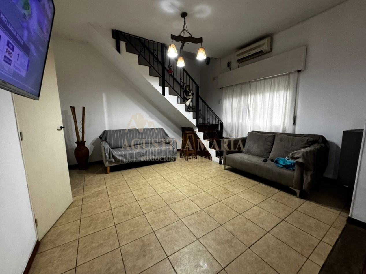 VENTA CASA 4 AMBIENTES MUÑIZ