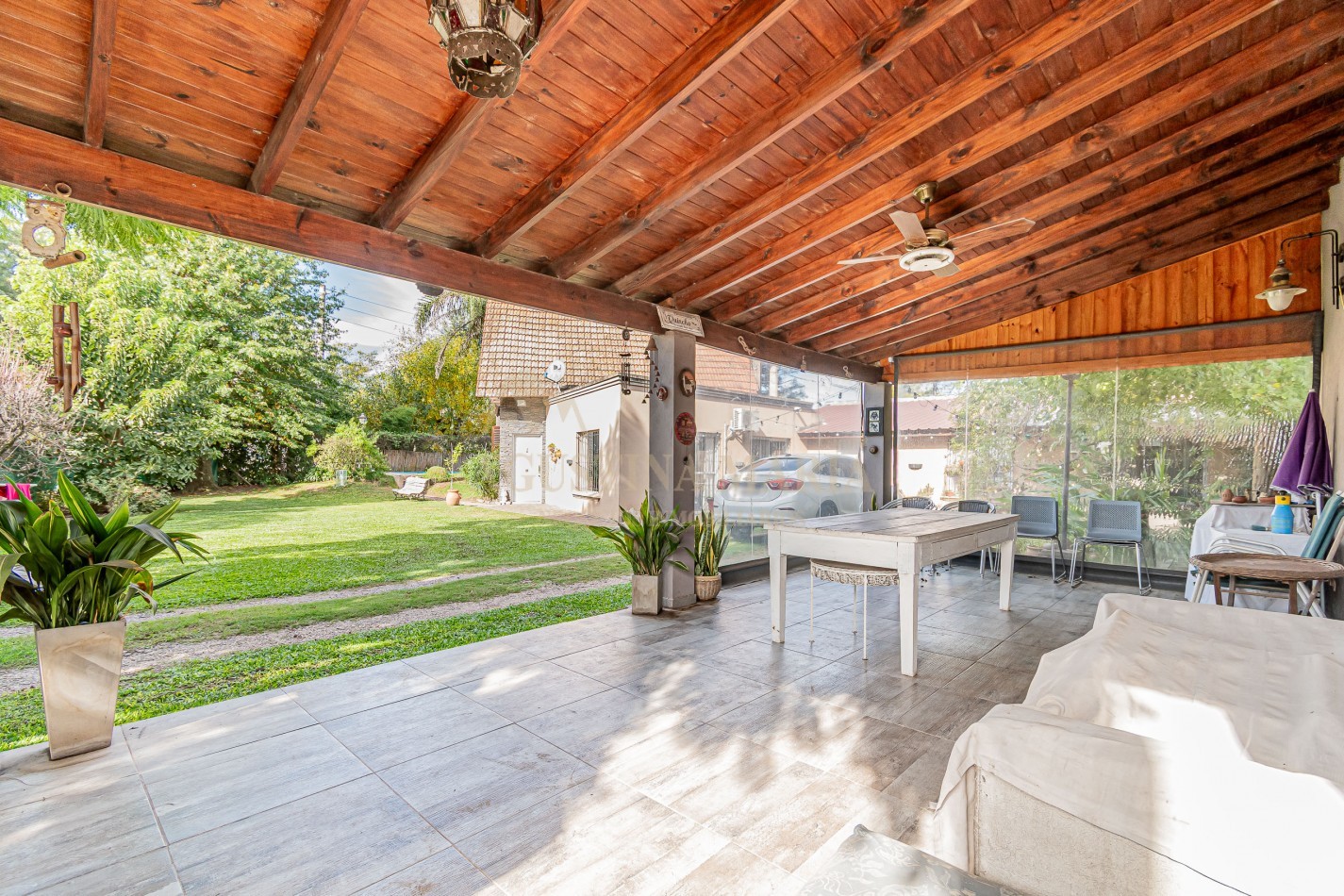 CASA 5 AMBIENTES PILAR