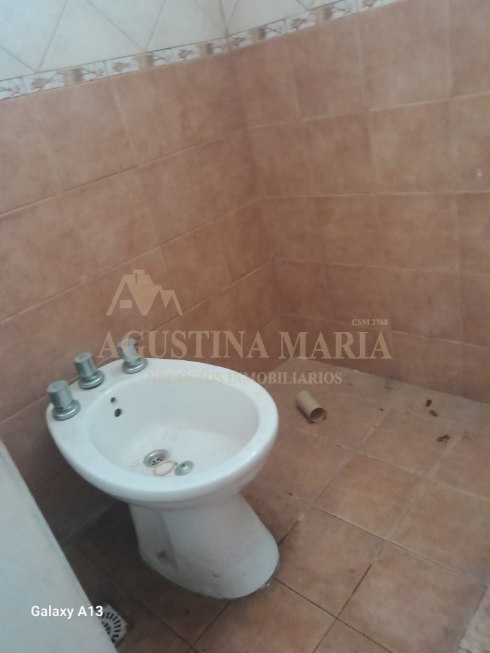 Venta Casa 4 ambientes Jose C Paz