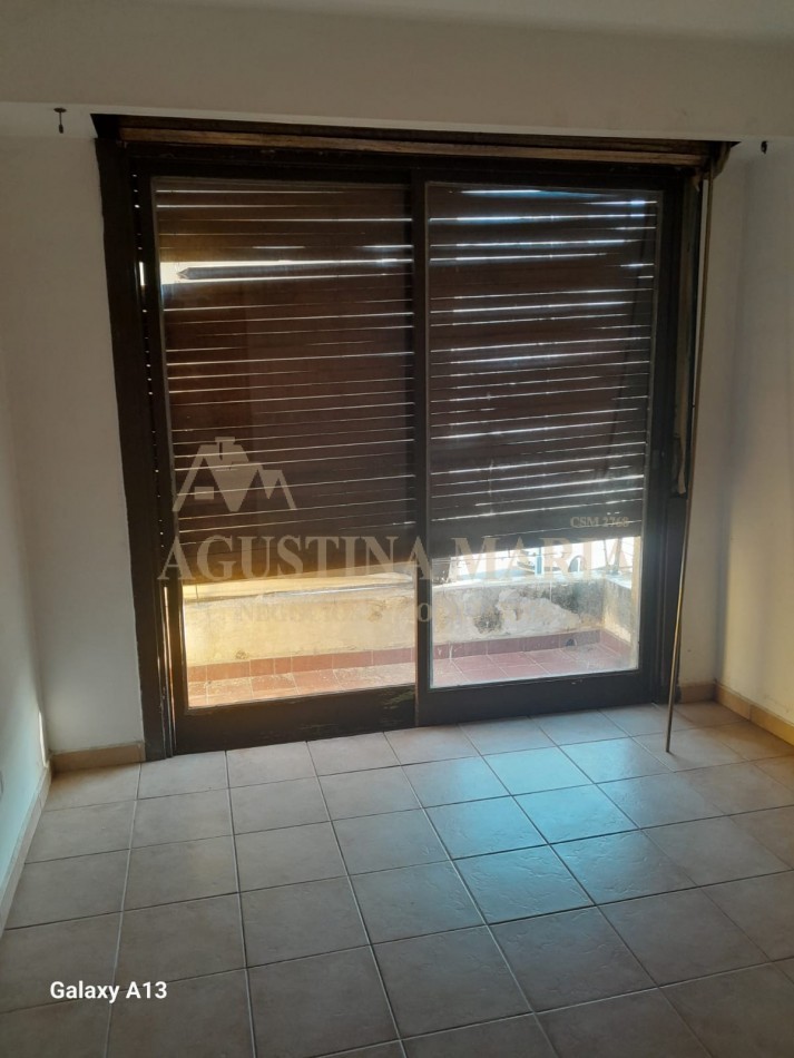 Venta Casa 4 ambientes Jose C Paz