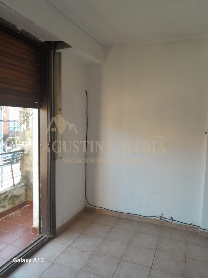 Venta Casa 4 ambientes Jose C Paz