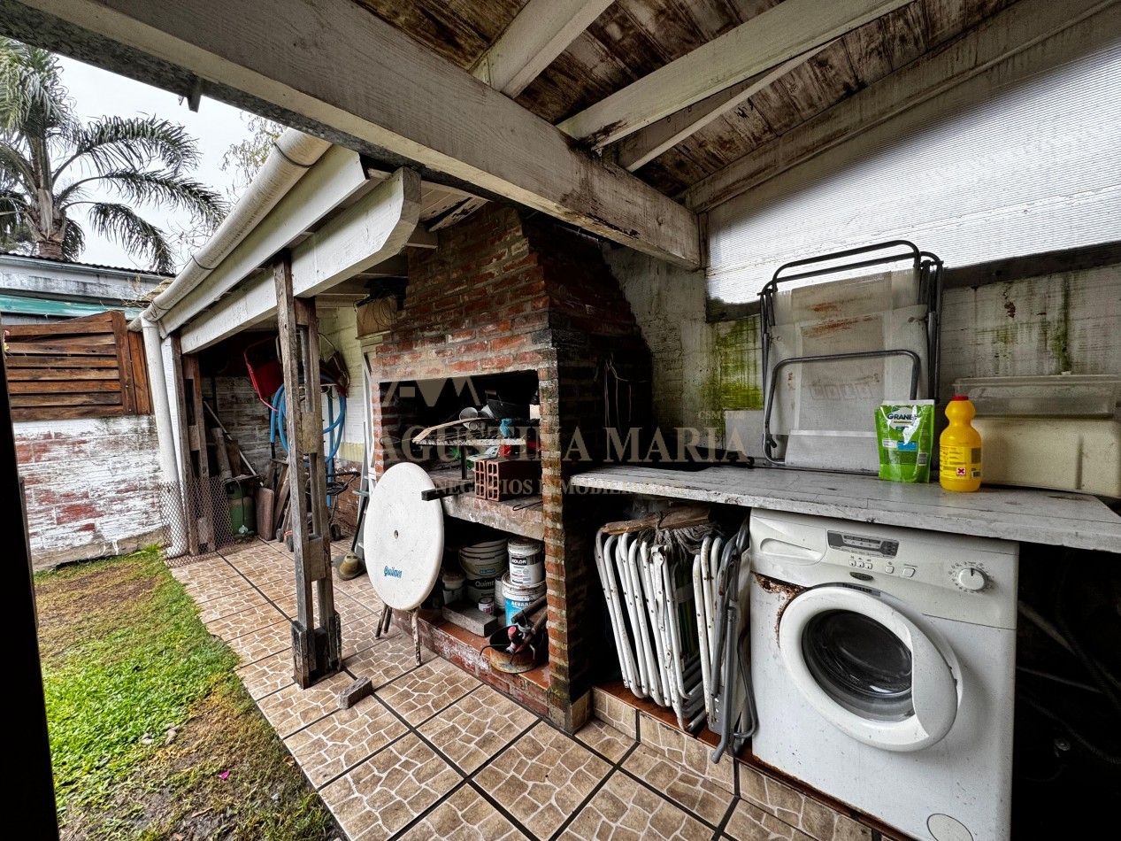 VENTA CASA 4 AMBIENTES MUÑIZ