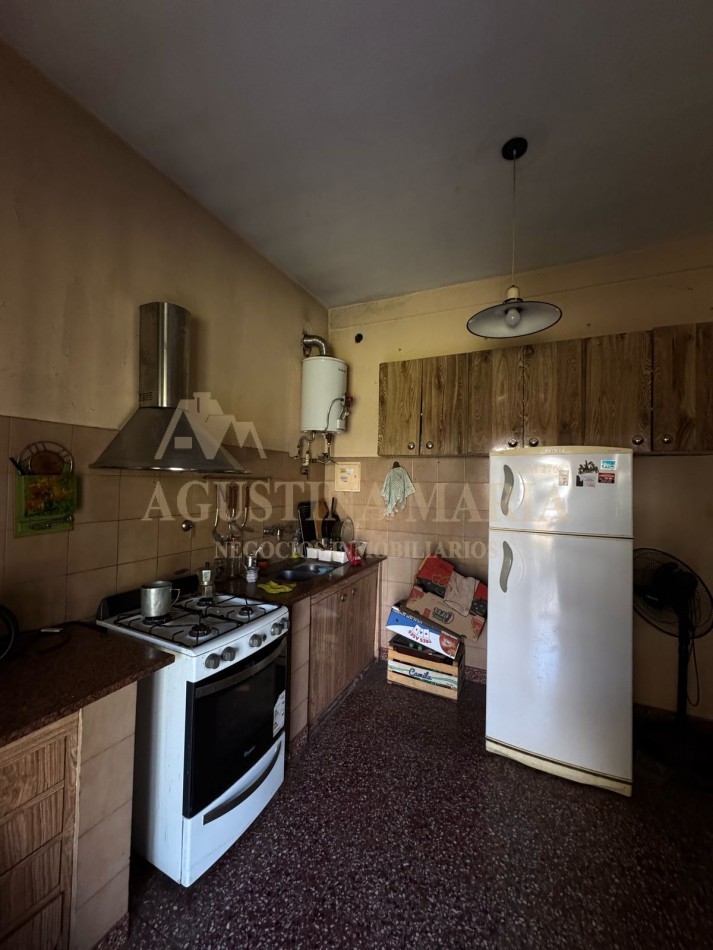 Venta Casa 4 ambientes Grand Bourg
